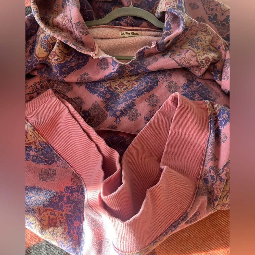 Free People It’s a Vibe Printed Hoodie - Picture 6 of 13